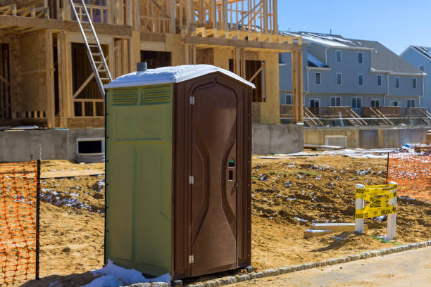 Portable Toilet Options We Offer in Winsted, CT
